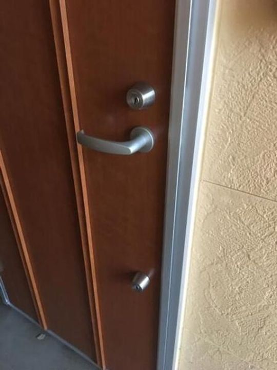 神奈川県川崎市幸区中幸町2(アパート)の賃貸物件の玄関