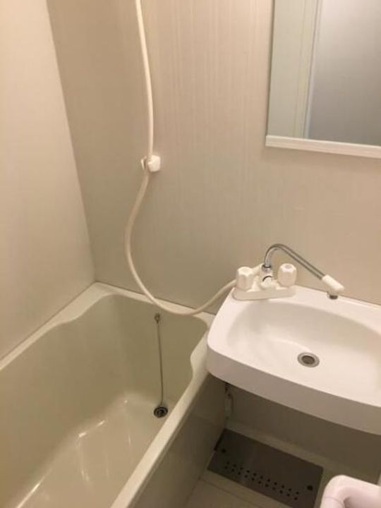 神奈川県川崎市幸区中幸町2(アパート)の賃貸物件の風呂