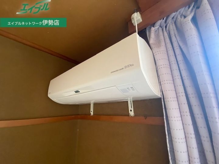 ツインビーテラス波切の内装