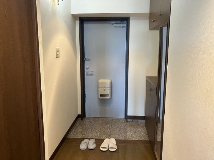 ビューハイツ薮田 1004の玄関