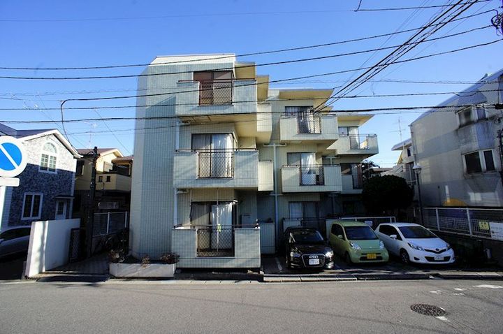 メゾン・ドゥ・ラメールの外観