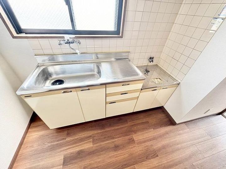 ベルコリーヌ西水元のキッチン