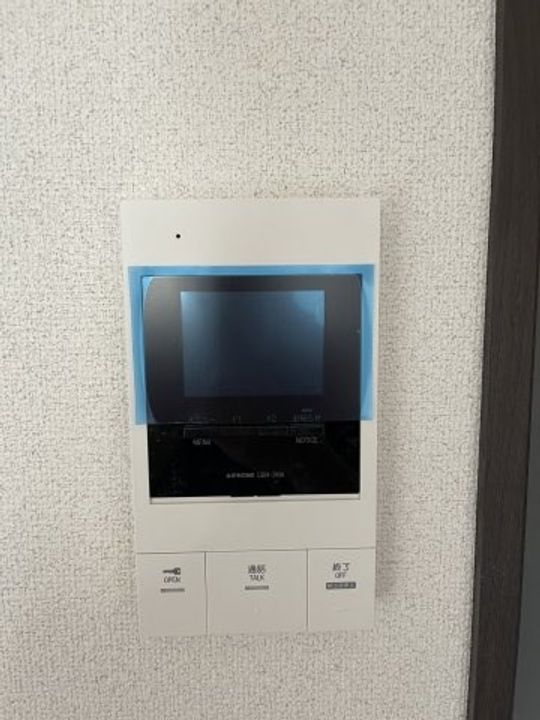 ベイルーム県立大学IIの内装