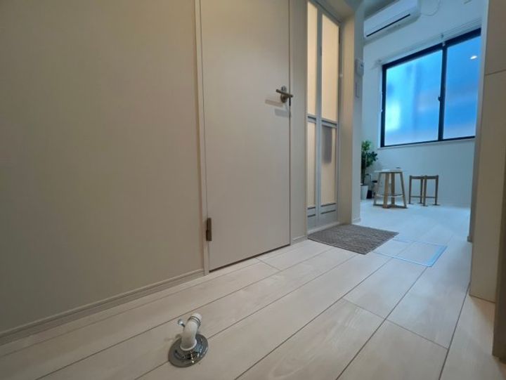 セレストテラス十条の玄関