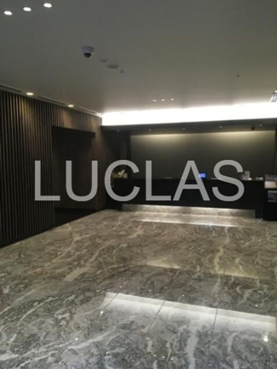 ラ・トゥール新宿グランドの地図