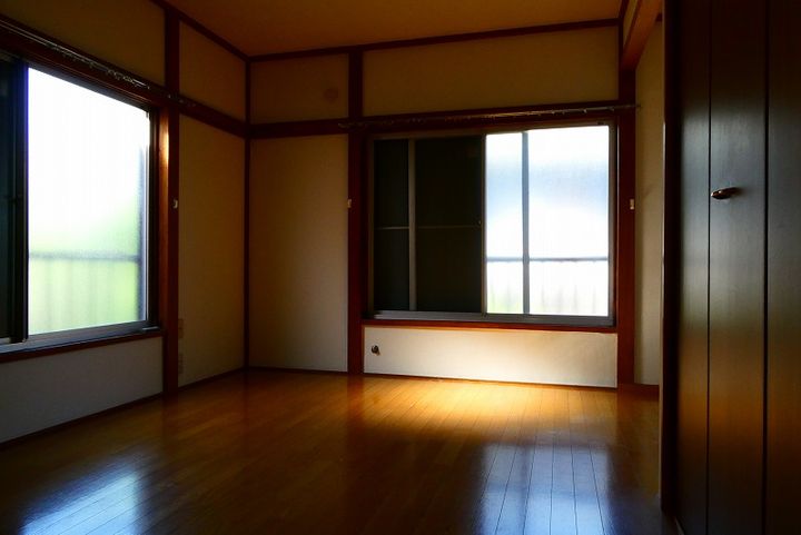 エポックタナカの居間
