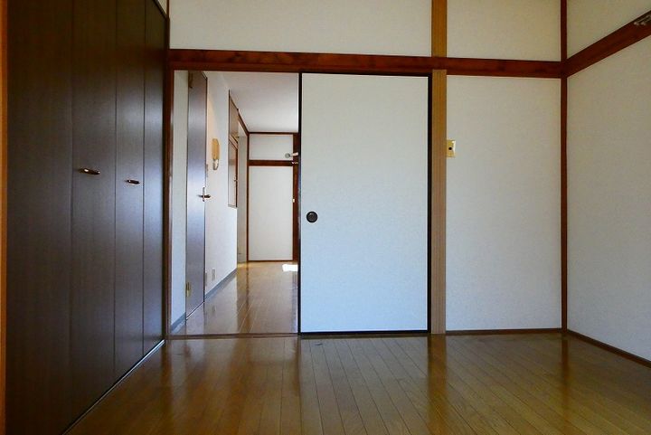 エポックタナカの居間