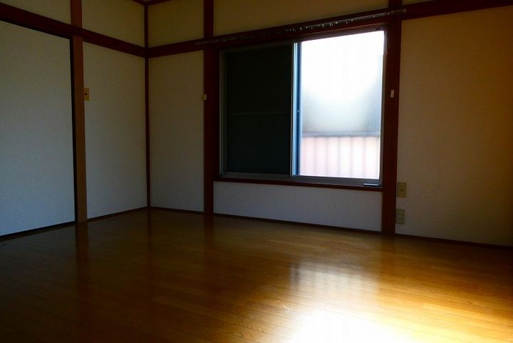 エポックタナカの居間