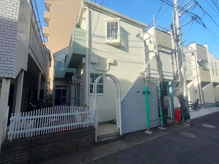 ローヤル堤の外観