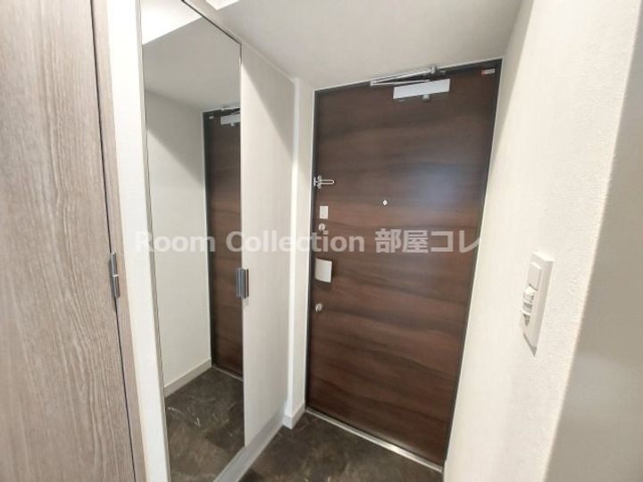 プレサンス広小路通今池の玄関