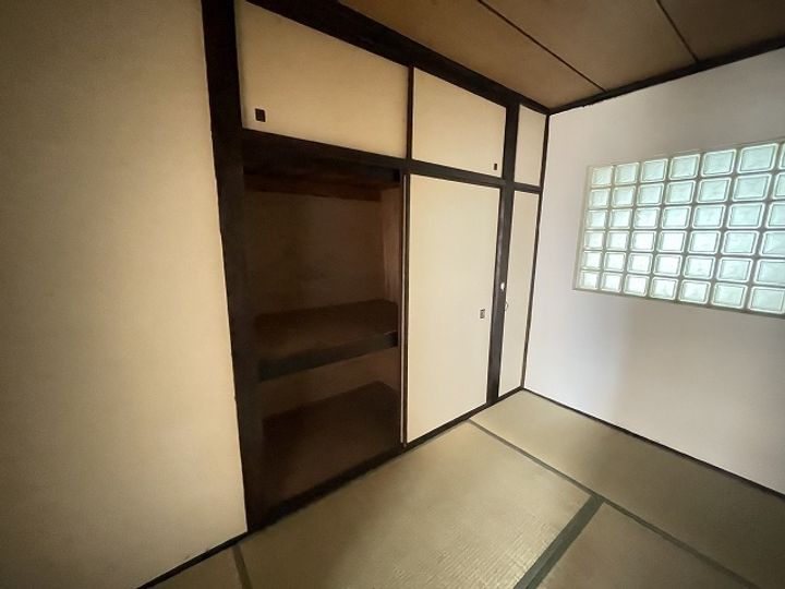 野田ビルの内装