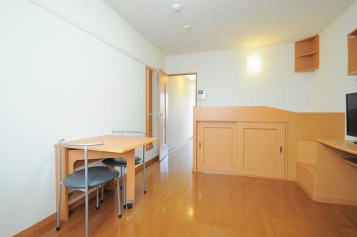 レオパレスイシハラIIIの居間