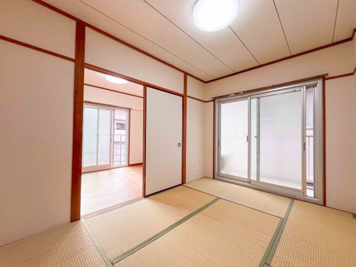 村上コーポの居間