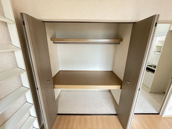 シャトルの内装