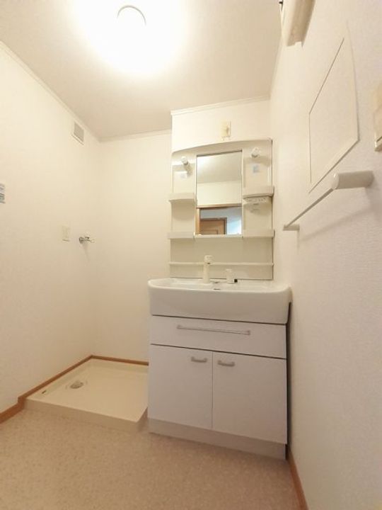 兵庫県丹波市氷上町成松(アパート)の賃貸物件の内装