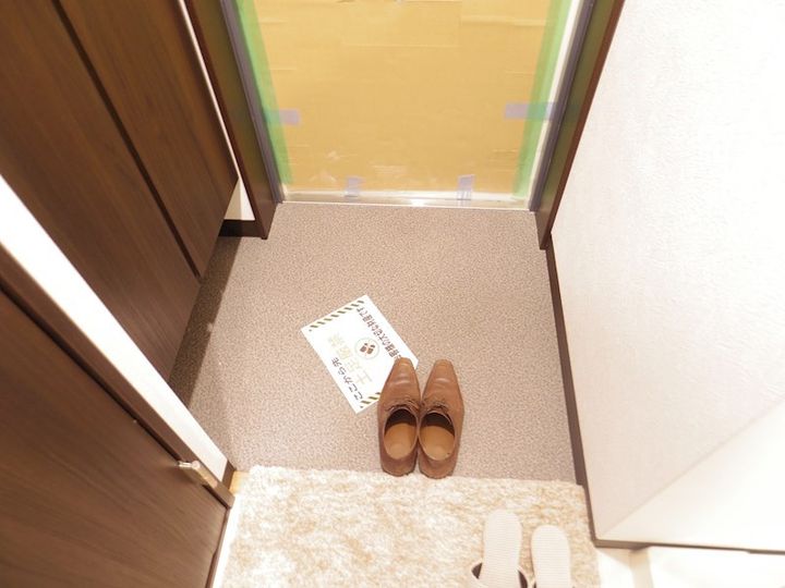 大阪府大阪市生野区新今里3(マンション)の賃貸物件の玄関