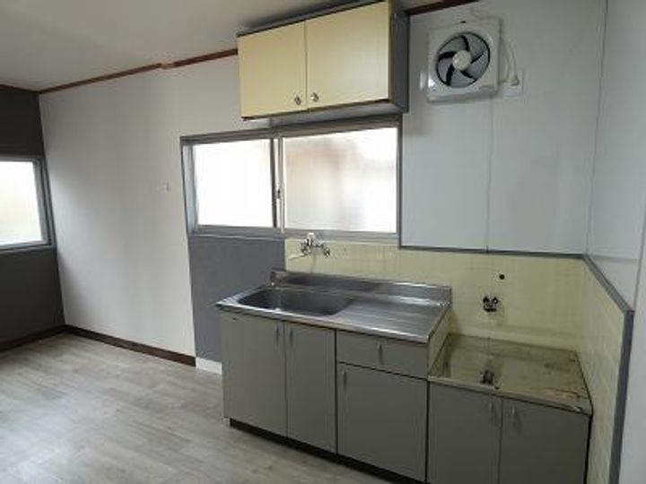 岡山県津山市二宮(一戸建)の賃貸物件の居間