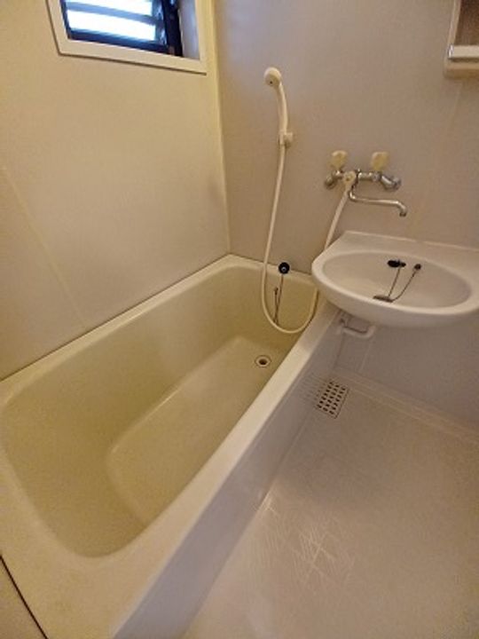 PINES APARTMENTの風呂