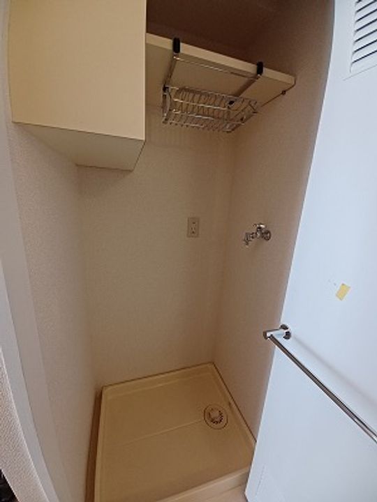 PINES APARTMENTの内装