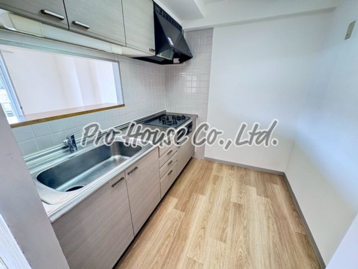 リアライズ花小金井のキッチン