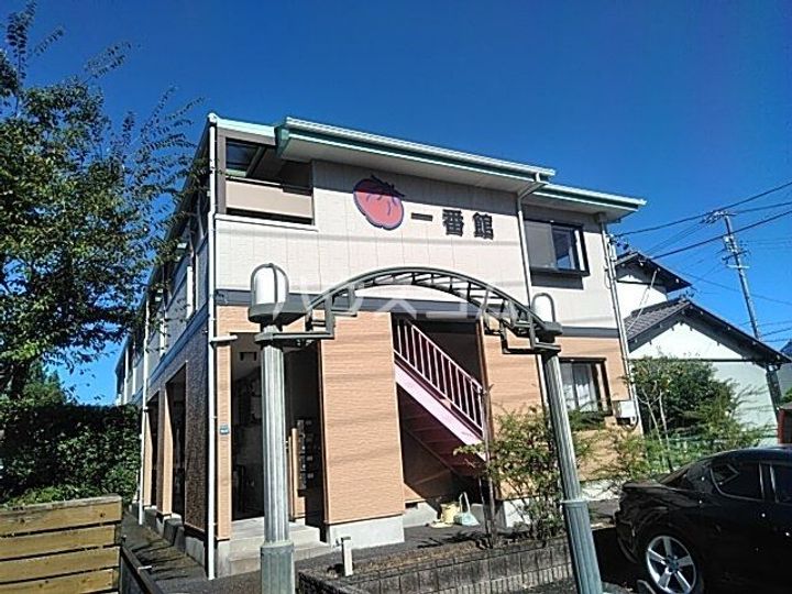 トマト一番館の外観