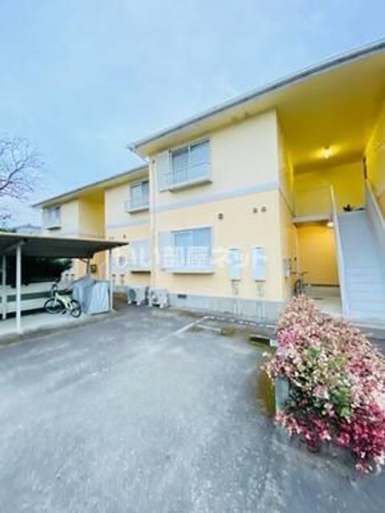 サンハウスの外観