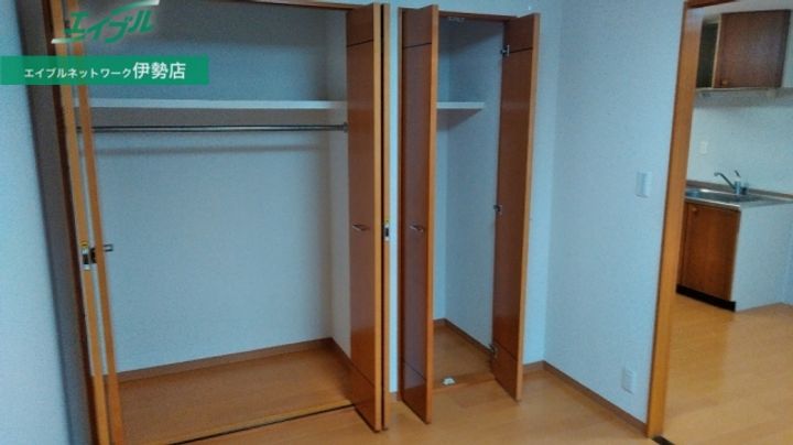 メゾン花菱の内装
