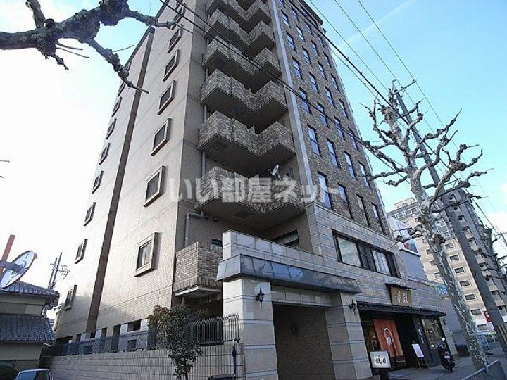 京都府京都市山科区椥辻東浦町(マンション)の賃貸物件の外観