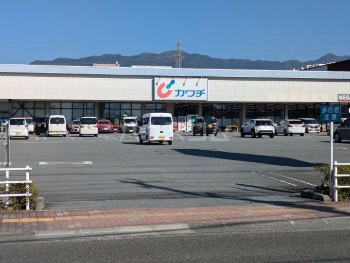 ダイヤモンドハイツ窪田Aの周辺