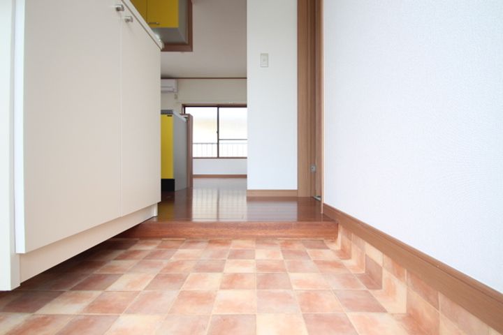 ヒロタハイツの玄関