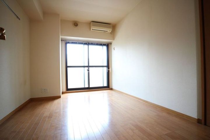 スカイコート芝壱番館の居間