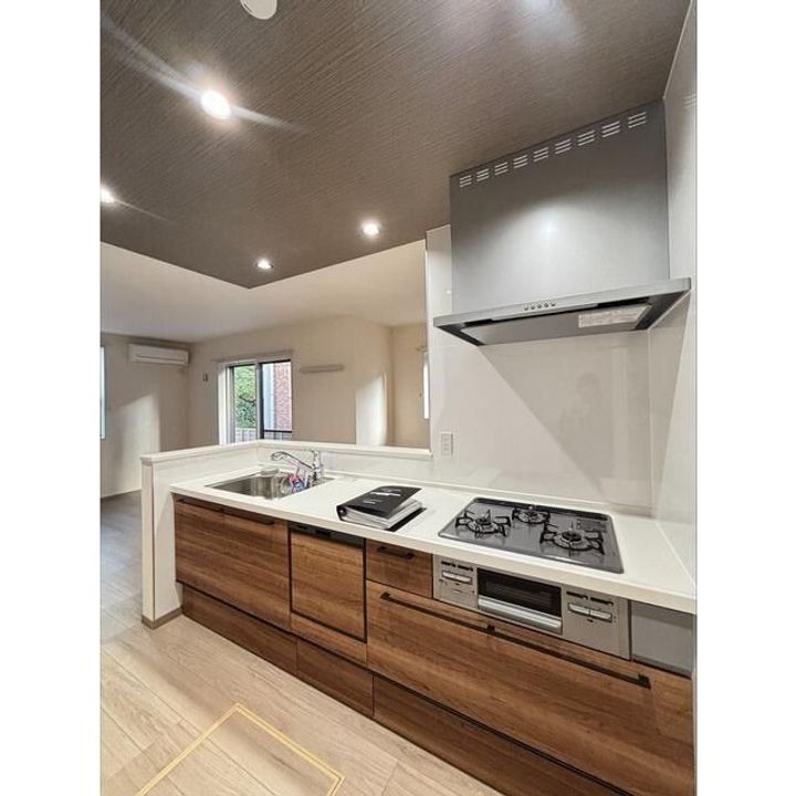 東京都世田谷区上北沢1(一戸建)の賃貸物件のキッチン