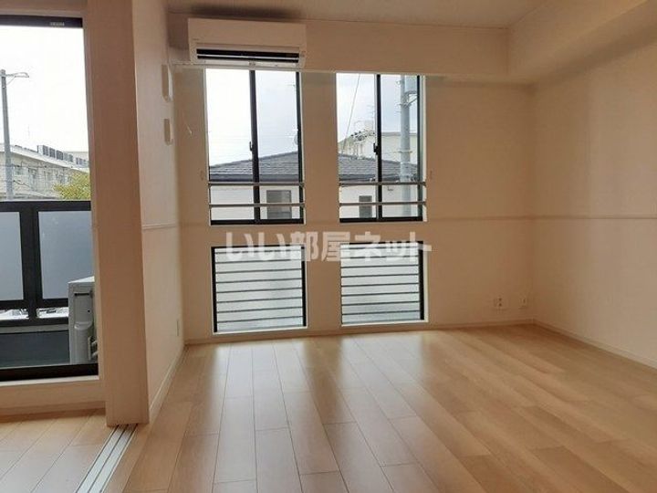 レイアフォレストIIIの内装