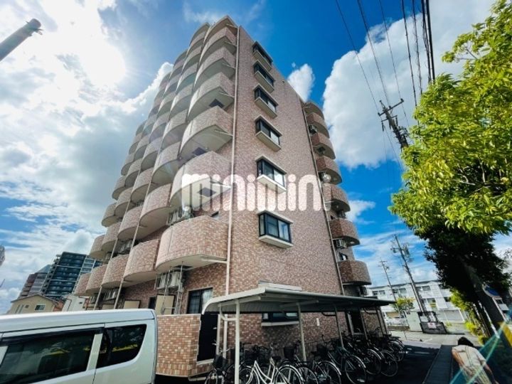 シャトーボナールの外観