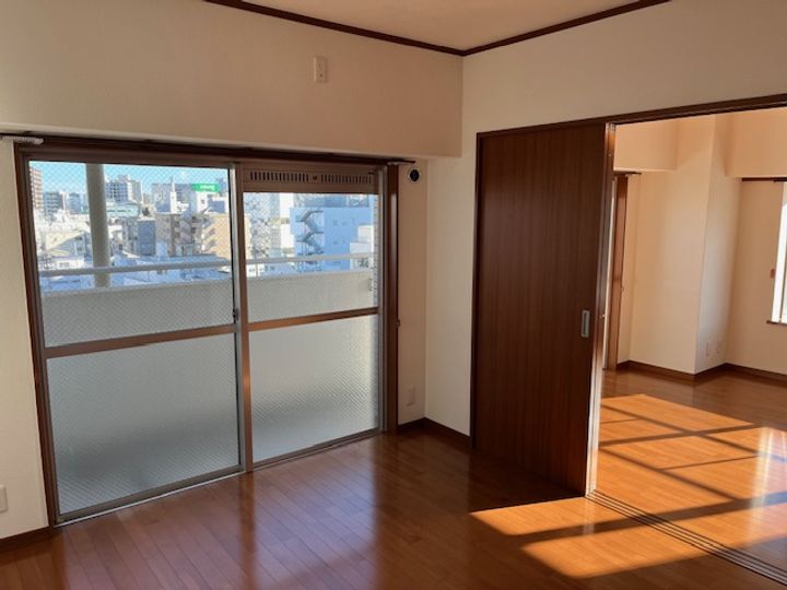 サンパレス鷹匠の内装