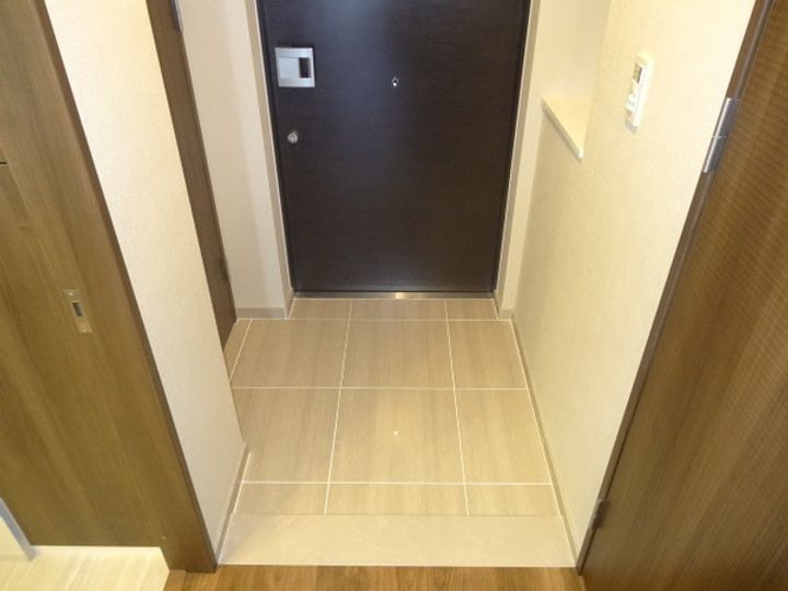 京都府京都市下京区稲荷町(マンション)の賃貸物件の玄関