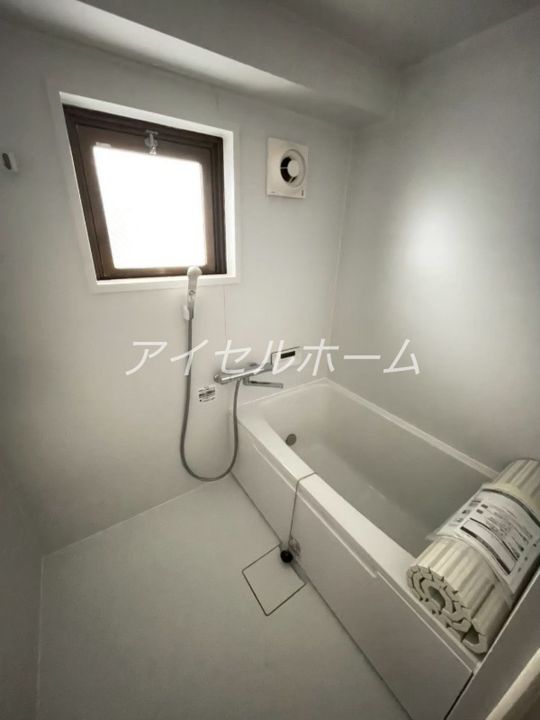 広島県呉市広大新開2(マンション)の賃貸物件の風呂