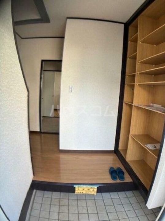 千葉県佐倉市上座(一戸建)の賃貸物件の玄関