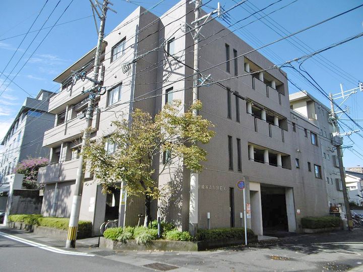 岩崎谷アネックスの外観