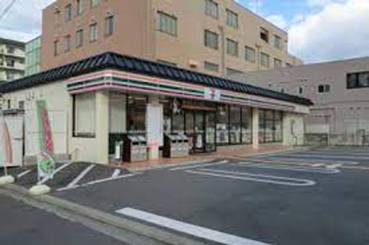 サンシティ西京極みどりの街壱番館の周辺