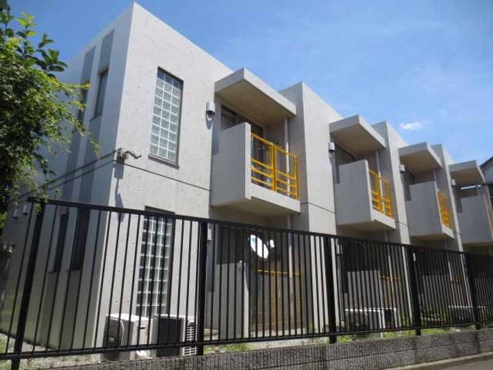 ソルジェンテ フェリーチェの外観