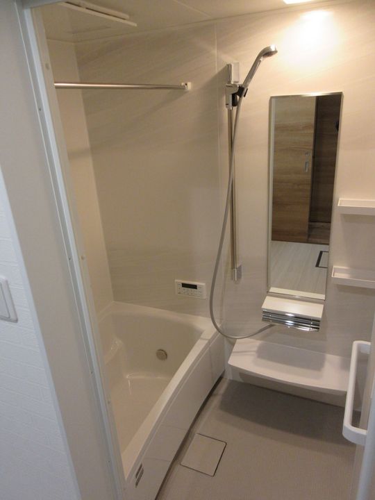 ラフィーノ泉中央の風呂