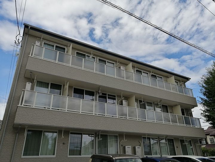 ラフィーノ泉中央の外観