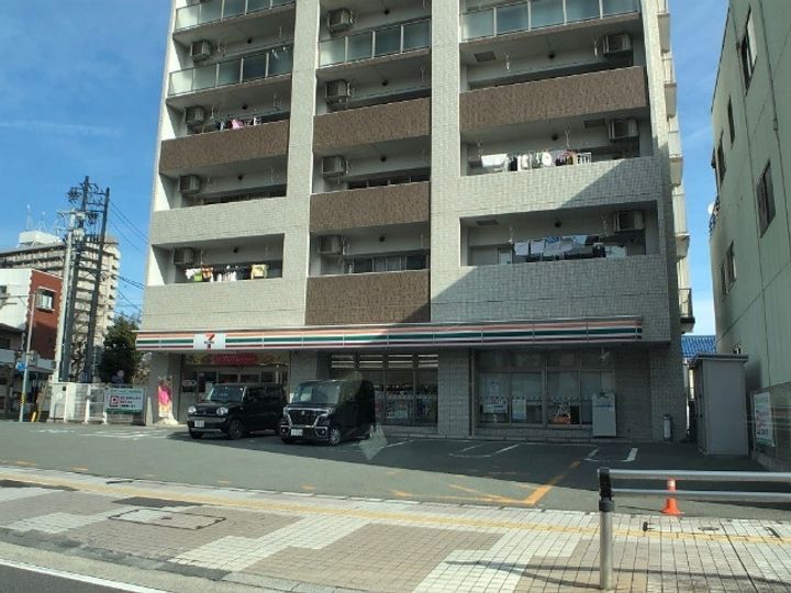グランポルト津新町の周辺