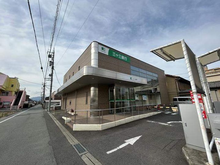 グランポルト津新町の周辺