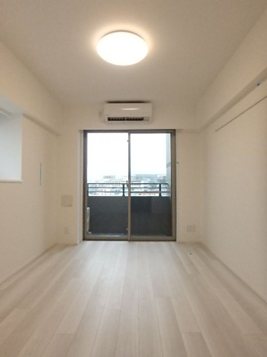 グランド・ガーラ横浜大口の居間
