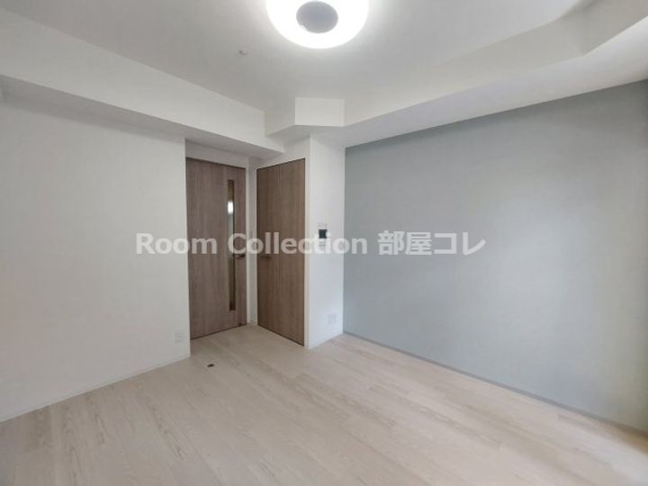 プレサンス広小路通今池の居間