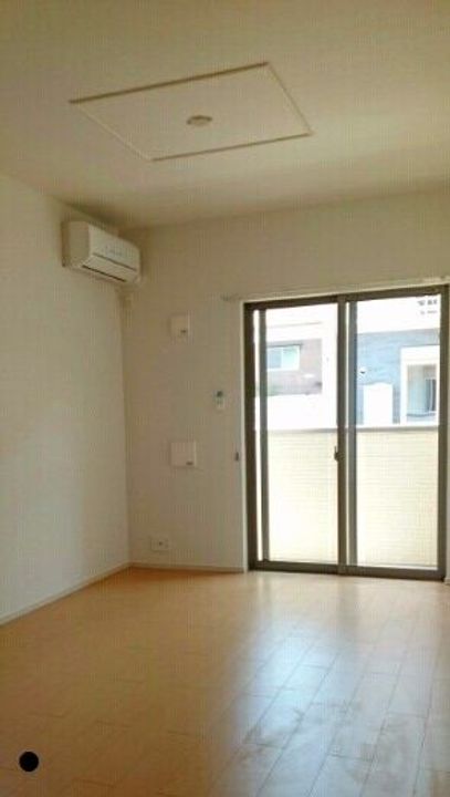 レジディアNの居間