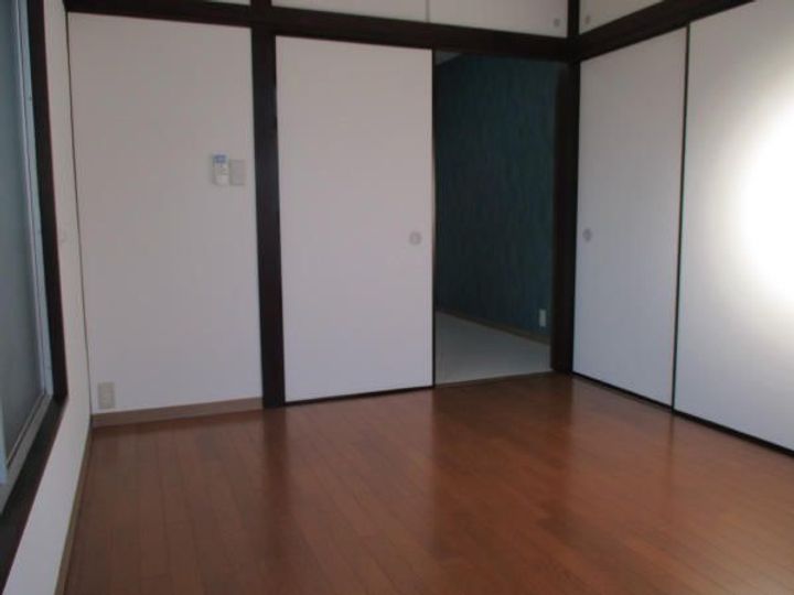 東京都北区赤羽南2(マンション)の賃貸物件の居間