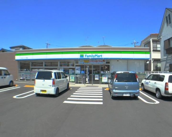 カーサ・マッローネの周辺